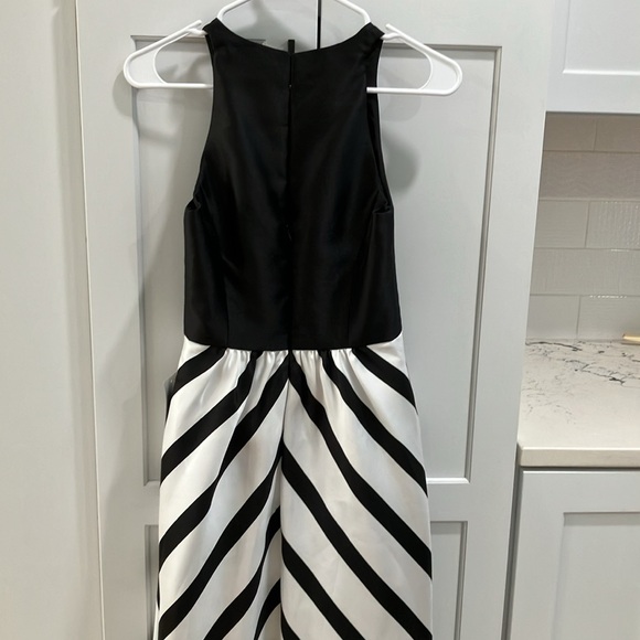 NWT Alfred Sung Formal Striped Skirt Satin Twill Pockets Sleeveless Maxi Dress - Picture 5 of 12